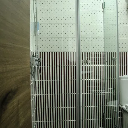 Bed & Breakfast Panuka 3*