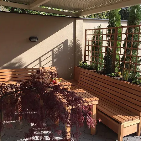 Bed & Breakfast Panuka 3*