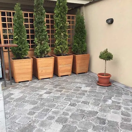 Panuka Bed & Breakfast