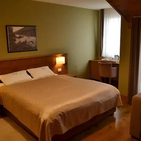 Panuka 3* Pancevo